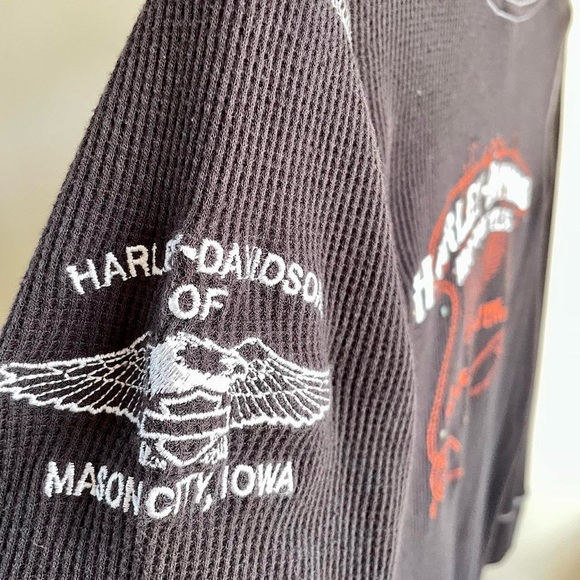 Vintage Harley Davidson Motorcycles Embroidered Thermal Shirt in Chocolate Brown - Picture 4 of 6